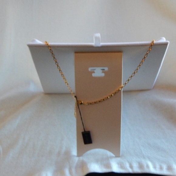 "Social Network" Necklace and Earrings Set - Picture 3 of 6